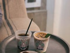 -red donkey coffee