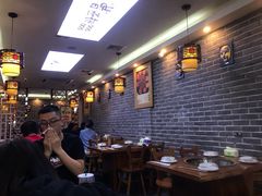 大堂-曹丞相·地锅鸡·地锅鱼(武林店)