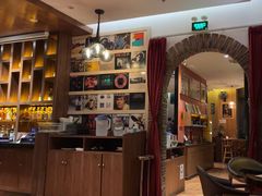 -安妮意大利餐厅(世贸天阶店)