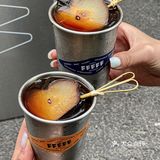 总要来南京街头喝一杯冻梨美式吧🍐时髦拿捏了！ 