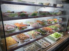 自助取餐区-马路牙子地桌烤肉(工体店)