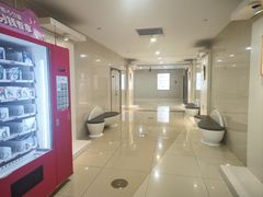 -银泰百货(海宁店)