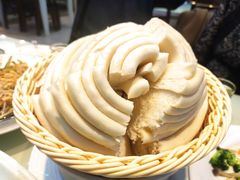 -老码头黑皮肘子锅包肉熏酱水饺(文政街店)