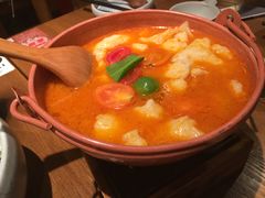-云海肴·汽锅鸡·云南菜(天山百盛优客店)