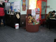 -丽虹云南过桥米线(兴工街店)