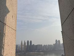 -白象居