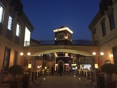 -王府井奥莱临潼小镇(临潼店)
