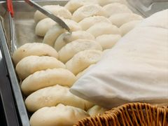 牛肉馅包子-黑窑厂糖油饼烤鸭·清真菜(黑窑厂街店)