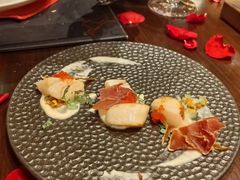 -恰餐厅及酒吧 CHAR Bar & Grill (北京丽都皇冠假日店)