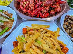 -丹水桥地锅鱼·翘嘴鲌·地方特色全鱼宴(丹江口大坝店)