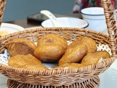 集市炸油糕-蓝田九大碗民俗食府(蓝田店)