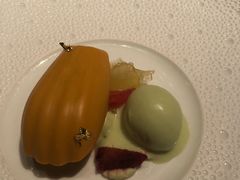 -Le Bernardin