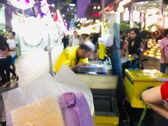 -詹爷爷乌节路街头冰淇淋