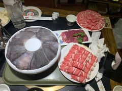 -沸炉重庆老火锅(军事博物馆店)