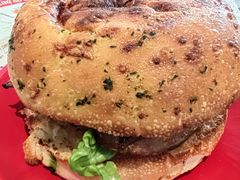 招牌秘制鸡腿堡-必胜客(海光寺店)