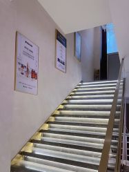 -新蝶变皮肤管理中心