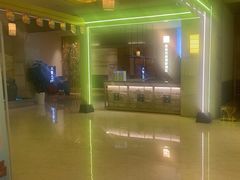 -菲拉拉漫温泉(东环路店)