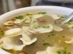 野生菌肉片汤-小厨子私房菜·云南美食店
