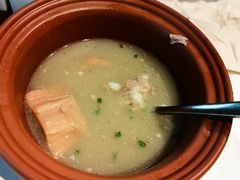 -黄泥岗·地道湖北菜(奥特莱斯店)