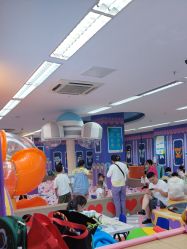 -孩子王童乐园(马群店)