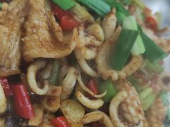 -湘聚缘湘菜馆(斜土路店)