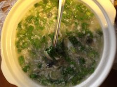 皮蛋蔬菜瘦肉羹-95号酱骨·一块豆腐(展春园西路店)