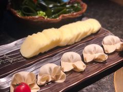 -湊湊火锅·茶憩(新中关购物中心店)
