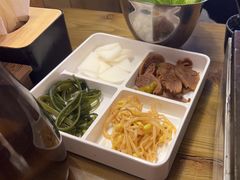 -弘彩英·烤牛舌·年糕火锅(蓝色港湾店)
