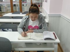 -爱月宝月嫂·育儿嫂(哈尔滨总店)