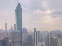 -冰纷万象滑冰场(深圳万象城店)