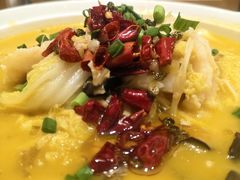 砂锅金汤酸菜鱼-甲乙饼·北京手工肉饼(西直门凯德茂店)