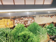 -牛YO寿喜烧·铁板烧和牛火锅自助(市府恒隆店)