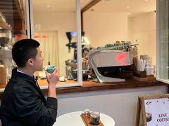 -Line来恩咖啡(石厦花园店)