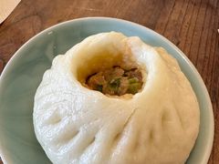 土猪肉山泉水包子-老清朝包子铺(开明街店)
