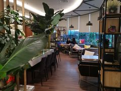 大堂-青山上品咖啡·日式法兰绒手冲(高岛屋百货店)