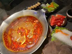 -湊湊火锅·茶憩(杭州湖滨银泰in77店)