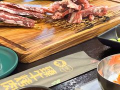-臻牛烤肉