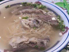 -七爷清汤腩·港式餐厅(金狮广场店)
