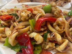 -覃记海鲜美食餐厅