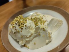 杏仁豆腐-犀牛家猪排