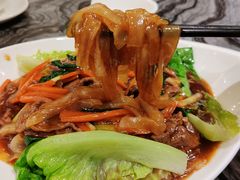 湿炒牛河-美极鲜食坊(宝安南路店)
