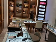 -回瑞眼镜·蔡司·依视路官方授权店(广益路万达店)