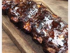 -Ribs & Burgers The Rocks