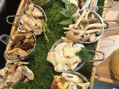 -一朵菌·野生菌探索家火锅(南亚店)