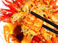 麻辣卤煮小龙虾-小河盐帮·私家菜·烤鸭(三元桥·霄云路店)