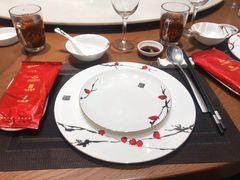 -泓历皇朝酒店(东亭店)