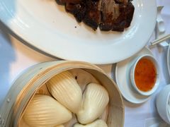 招牌苏浙樟茶鸭-苏浙汇(肇嘉浜路总店)