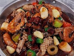 香辣鱿鱼鸡尾虾-小民大排档(光谷店)