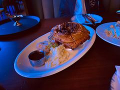 自酿啤酒脆皮烤猪肘-Ambra Haus琥珀屋精酿餐厅(宝山店)