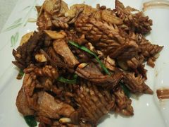 -闫府私房菜(经四路万达店)